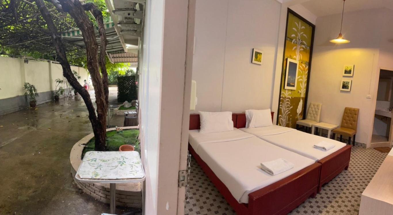 Rajata Hotel Bangkok Luaran gambar