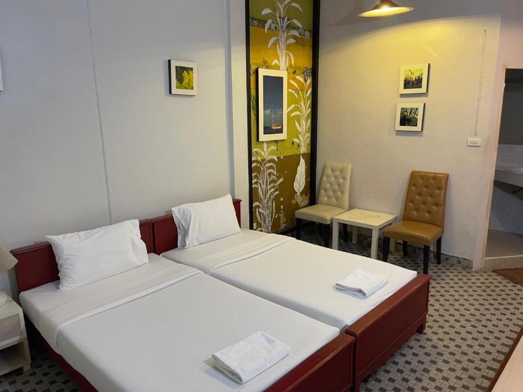 Rajata Hotel Bangkok Luaran gambar