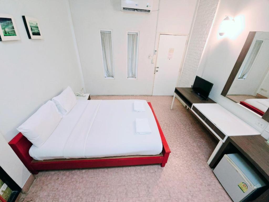 Rajata Hotel Bangkok Luaran gambar